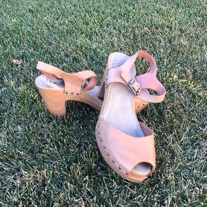 Lucky Brand tan Kalista wood platform sandal mule
